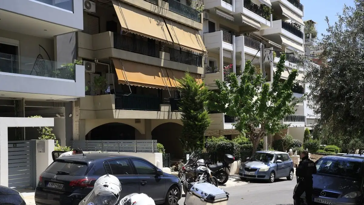 Νέα Σμύρνη: Σε κατ’ οίκον περιορισμό με ηλεκτρονική επιτήρηση ο 71χρονος που σκότωσε τον 45χρονο γιο του