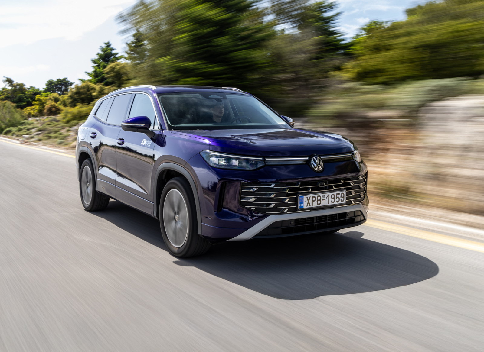 Δοκιμάζουμε το νέο Volkswagen Tayron 1.5 eTSI