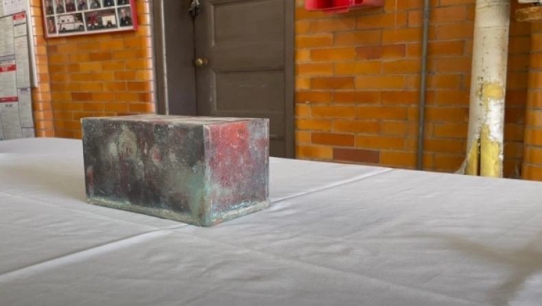 Οχάιο: Η χρονοκάψουλα από το… 1905 σε πυροσβεστικό σταθμό – Έκρυβε ιστορικά έγγραφα  (βίντεο)