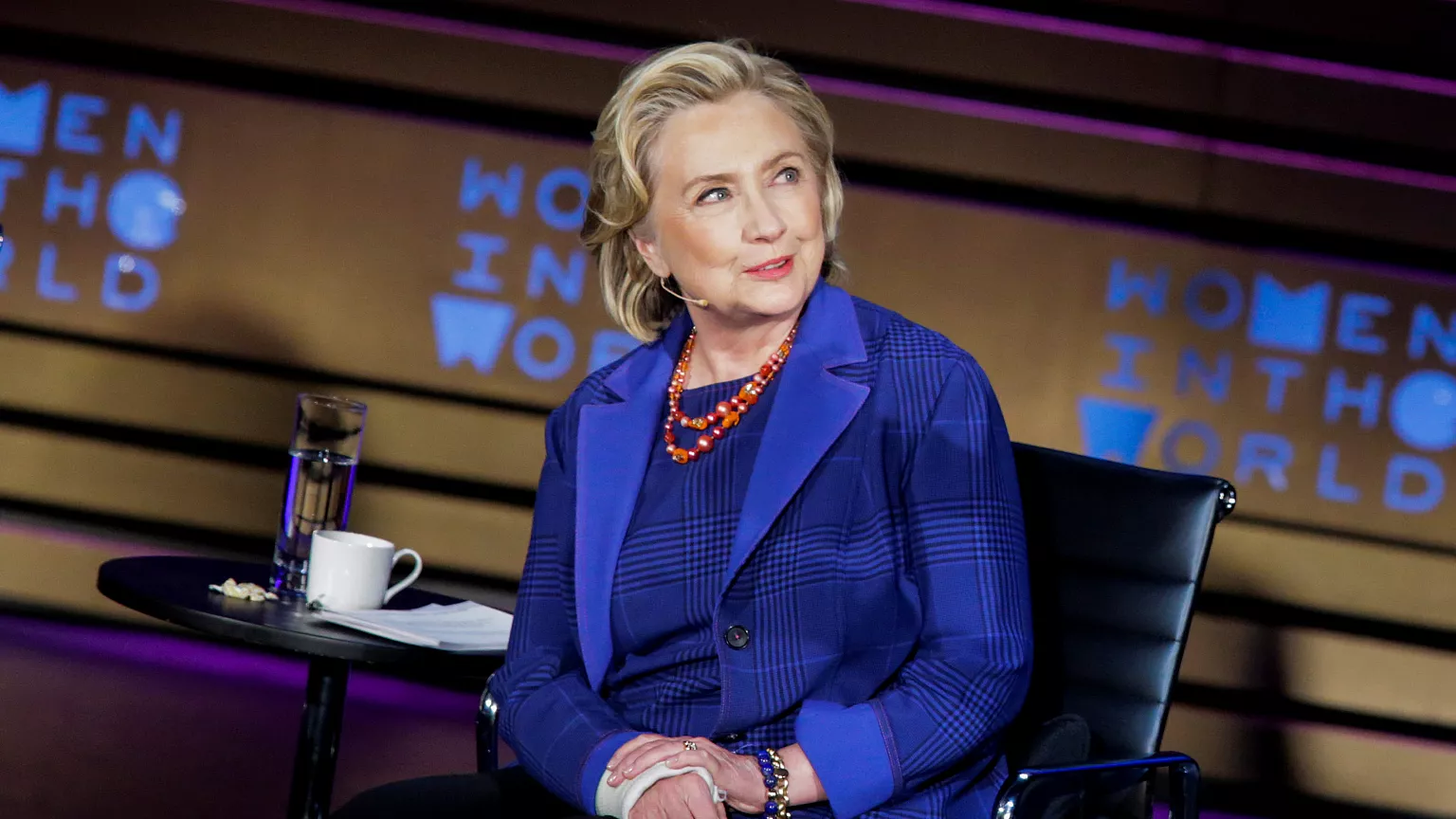 Οι Δημοκρατικοί κατηγορούν το Ν.Τραμπ επειδή θέλει να κάνει τις ΗΠΑ χριστιανικές ξανά!