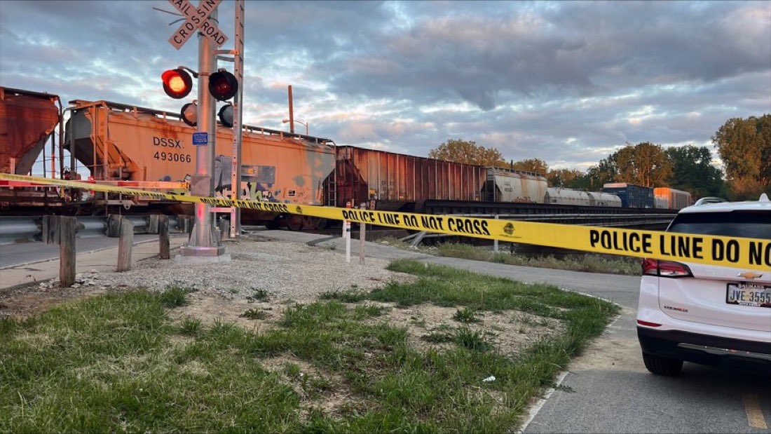 Δύο νεκροί και ένας αγνοούμενος μετά από σύγκρουση τρένου με πεζούς στο Οχάιο