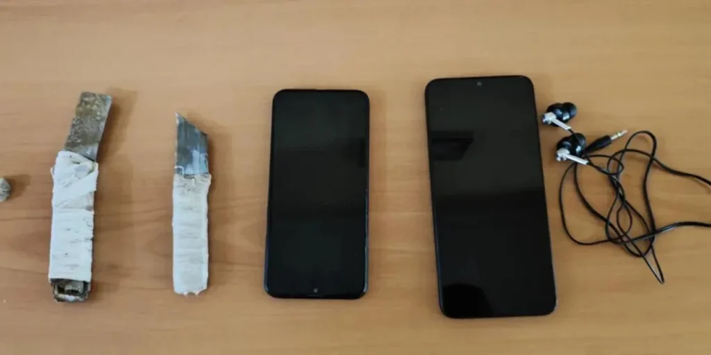 Έφοδος της ΕΛ.ΑΣ. σε κελιά στις φυλακές Κορυδαλλού: Οι Αρχές εντόπισαν αυτοσχέδια μαχαίρια και ναρκωτικά