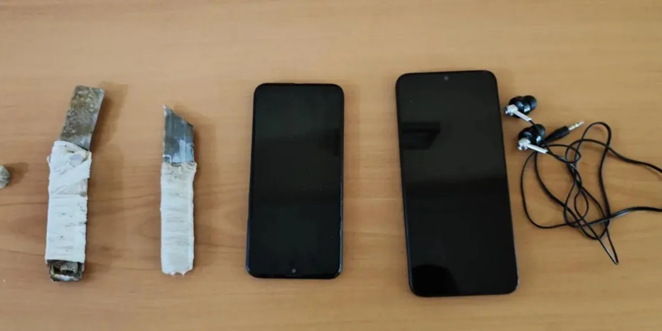 Έφοδος της ΕΛ.ΑΣ. σε κελιά στις φυλακές Κορυδαλλού: Οι Αρχές εντόπισαν αυτοσχέδια μαχαίρια και ναρκωτικά