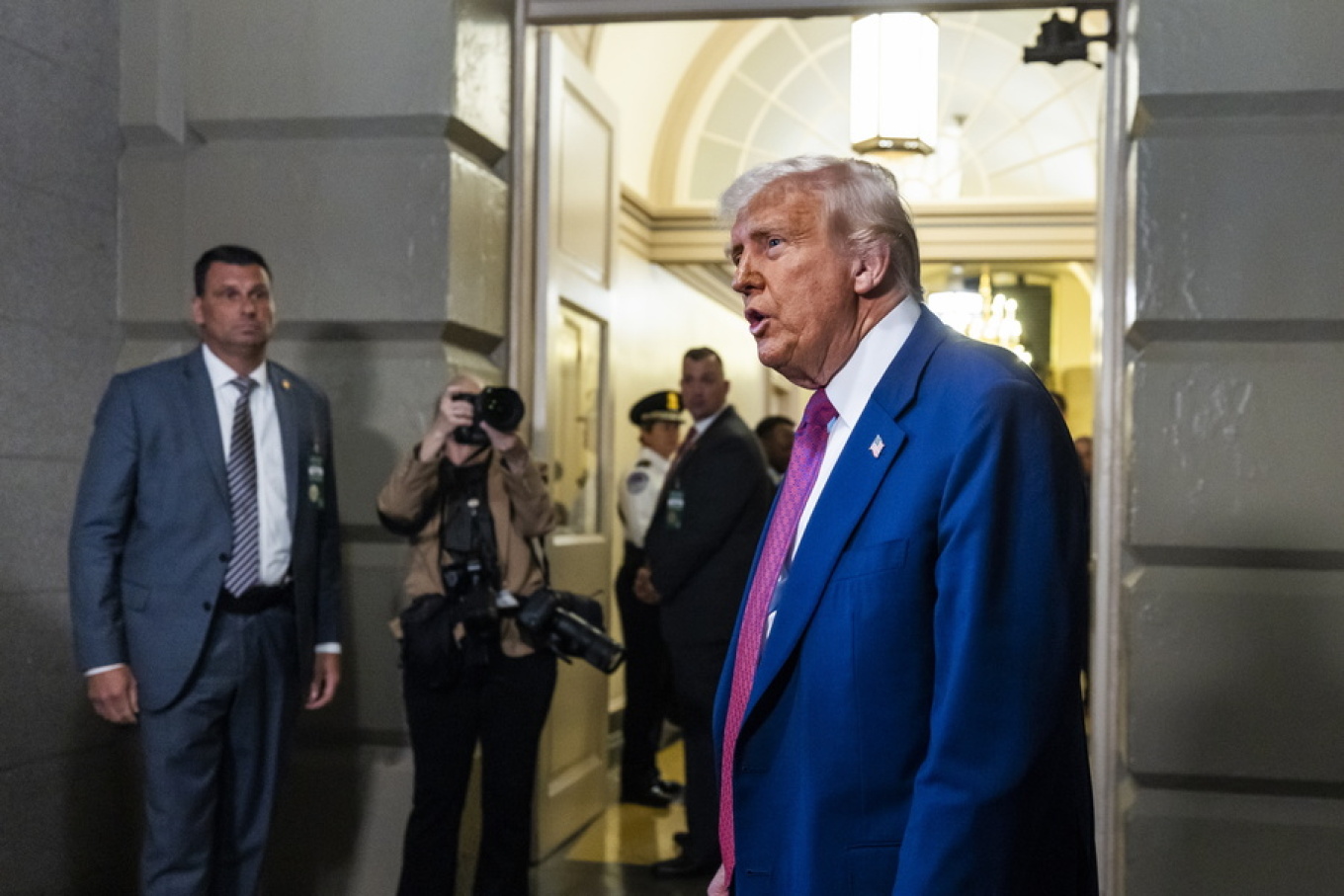 «Ένα Μεγάλο Όμορφο Νομοσχέδιο»: Πέρασε το φορολογικό νομοσχέδιο της κυβέρνησης Ν.Τραμπ