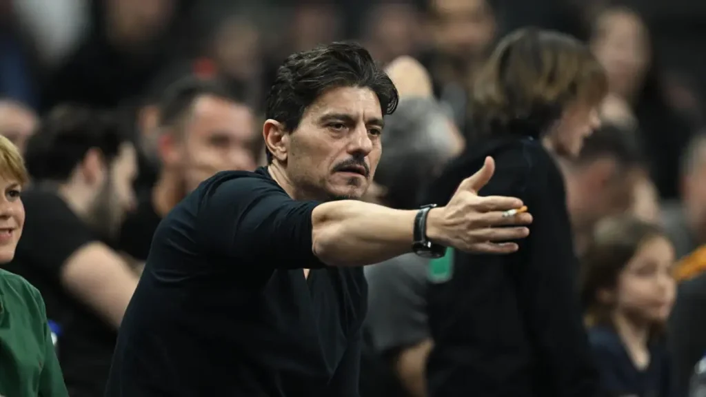 Φενέρμπαχτσε – Παναθηναϊκός: Έξαλλος ο Γιαννακόπουλος με τους διαιτητές