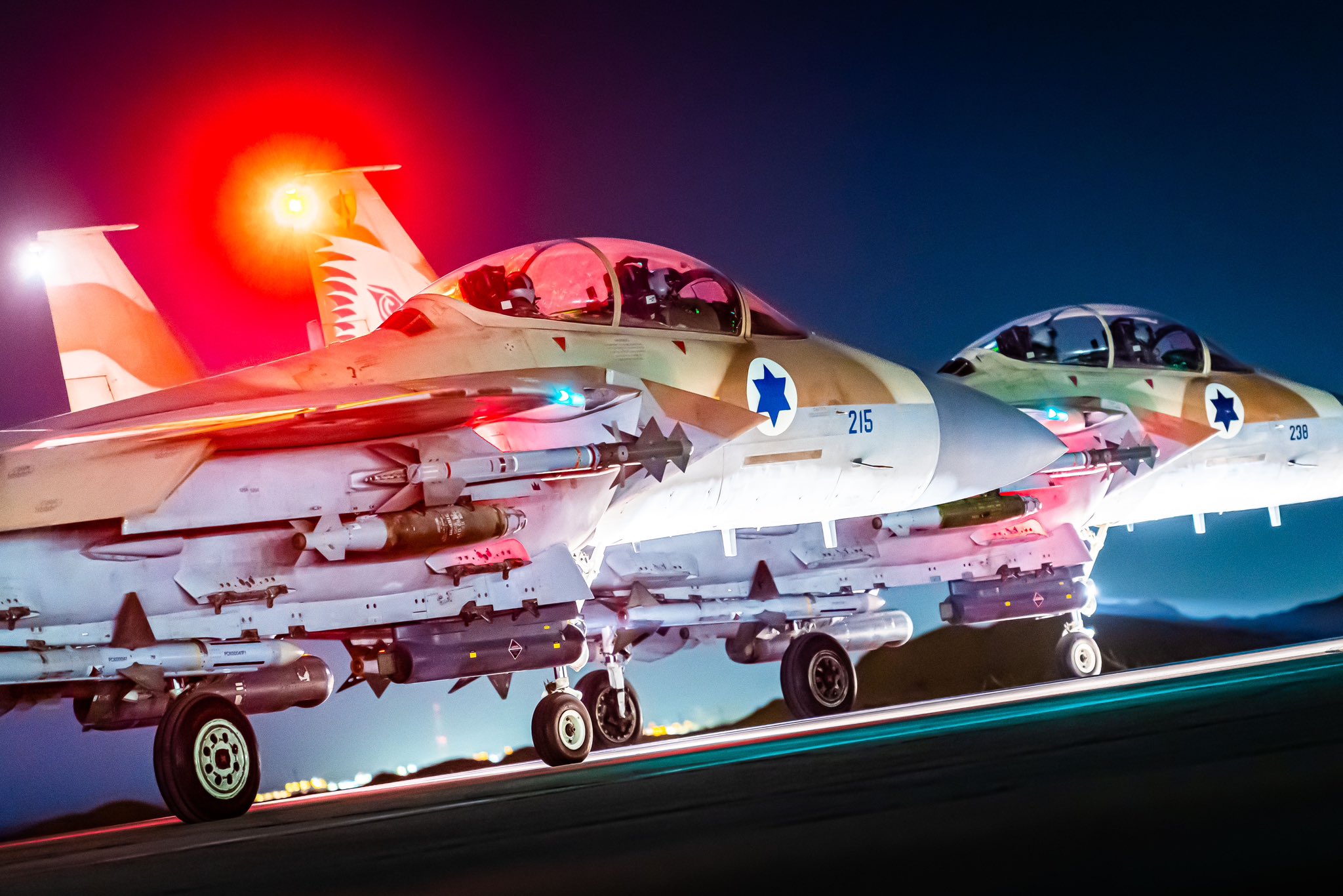 Ολονύχτιες επιδρομές της ισραηλινής αεροπορίας στη Γάζα: 16 νεκροί και δεκάδες τραυματίες