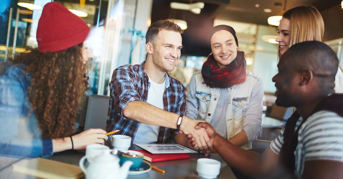 Γιατί ξεχνάμε τα ονόματα των άλλων; – Η εξήγηση της ψυχολογίας