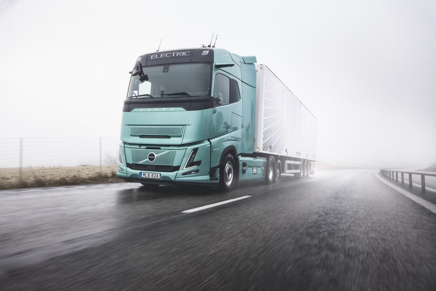 Νέο Volvo FH Aero Electric: Κόντρα σε Mercedes, εμπόδιο για Tesla