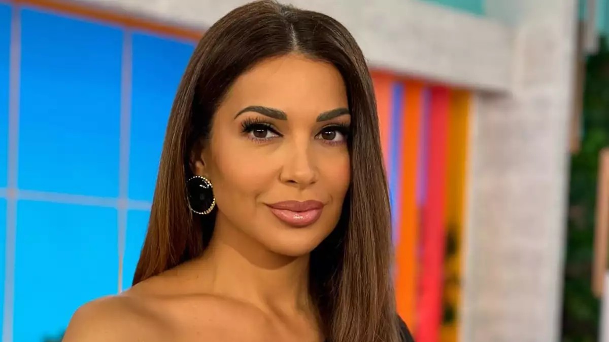 Ε.Χατζίδου για Π.Παντελίδη: «Μου στέρησαν να τον δω μέσα στην κάσα»