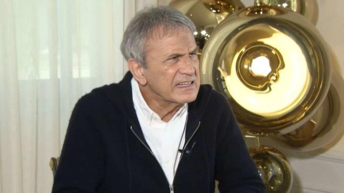 Γιώργος Νταλάρας για τα νυχτερινά κέντρα: «Τι είδους προσφορά στον πολιτισμό και την αισθητική είναι αυτή; »