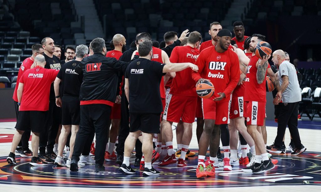 Γιώργος Τσατραφύλλιας: «Ξεσπάθωσε» ο γνωστός μετεωρολόγος κατά του Ολυμπιακού – «Κατώτεροι των περιστάσεων»