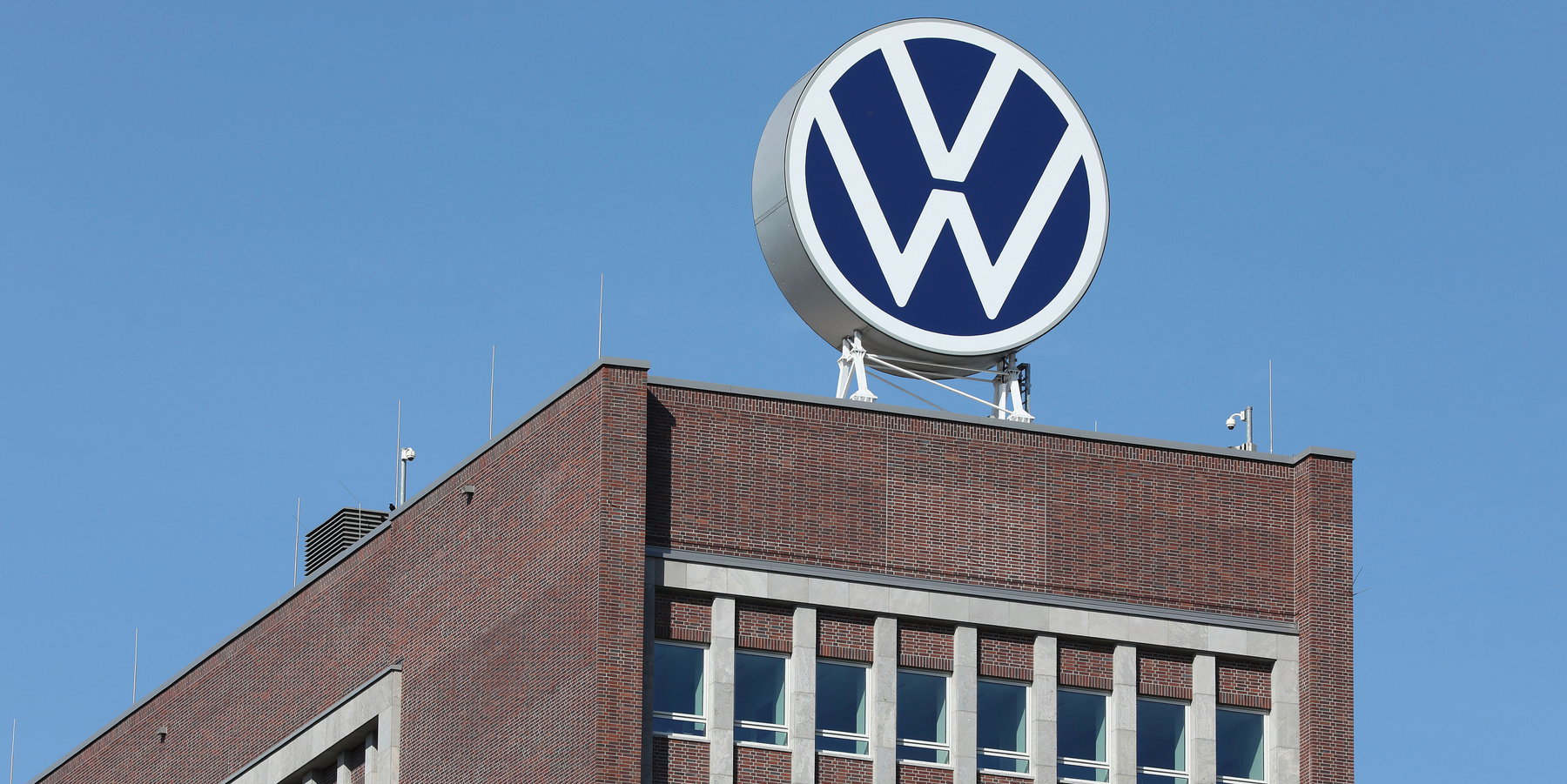 Γερμανία: Ποινές κάθειρξης από 2 έως 4,5 έτη σε πρώην στελέχη της Volkswagen για το σκάνδαλο «ντίζελγκεϊτ»