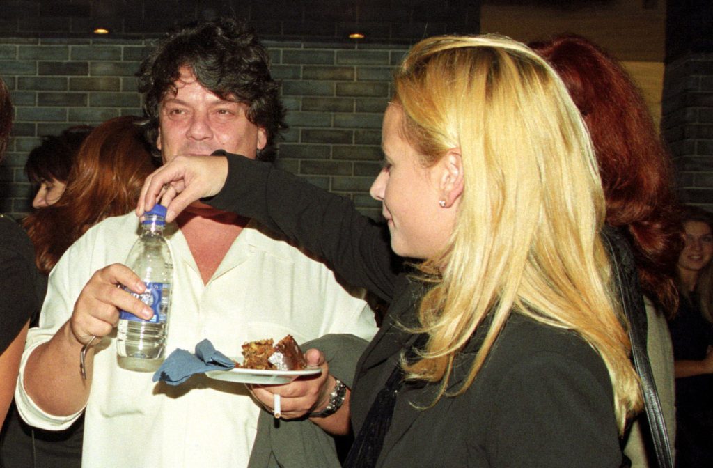 Μάρθα Κουτουμάνου: Αποδεσμεύτηκε ο τραπεζικός λογαριασμός που έμπαινε η σύνταξη χηρείας της από τον Βλάσση Μπονάτσο