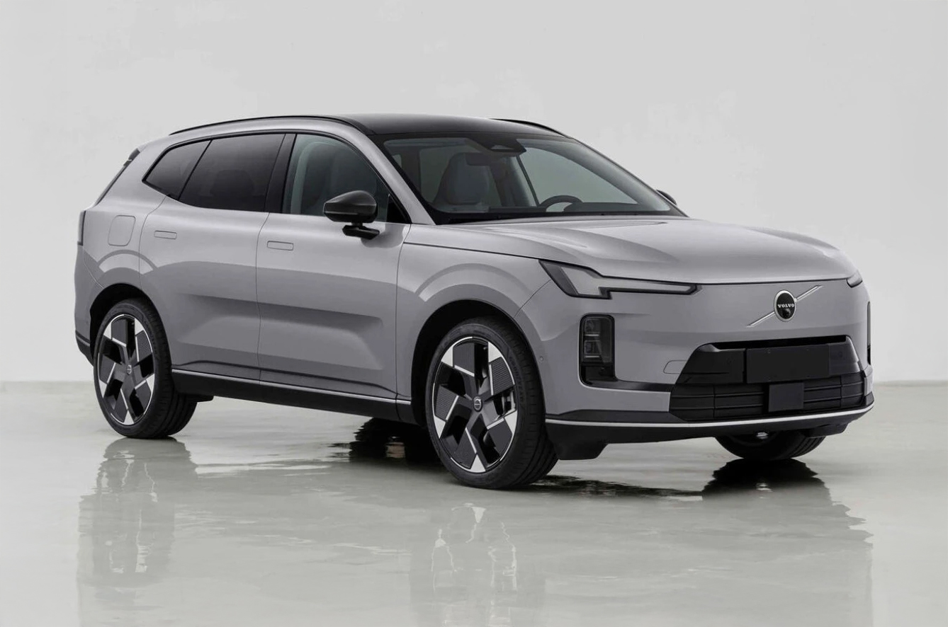 Νέο Volvo XC70 PHEV με 180 km ηλεκτρικής αυτονομίας