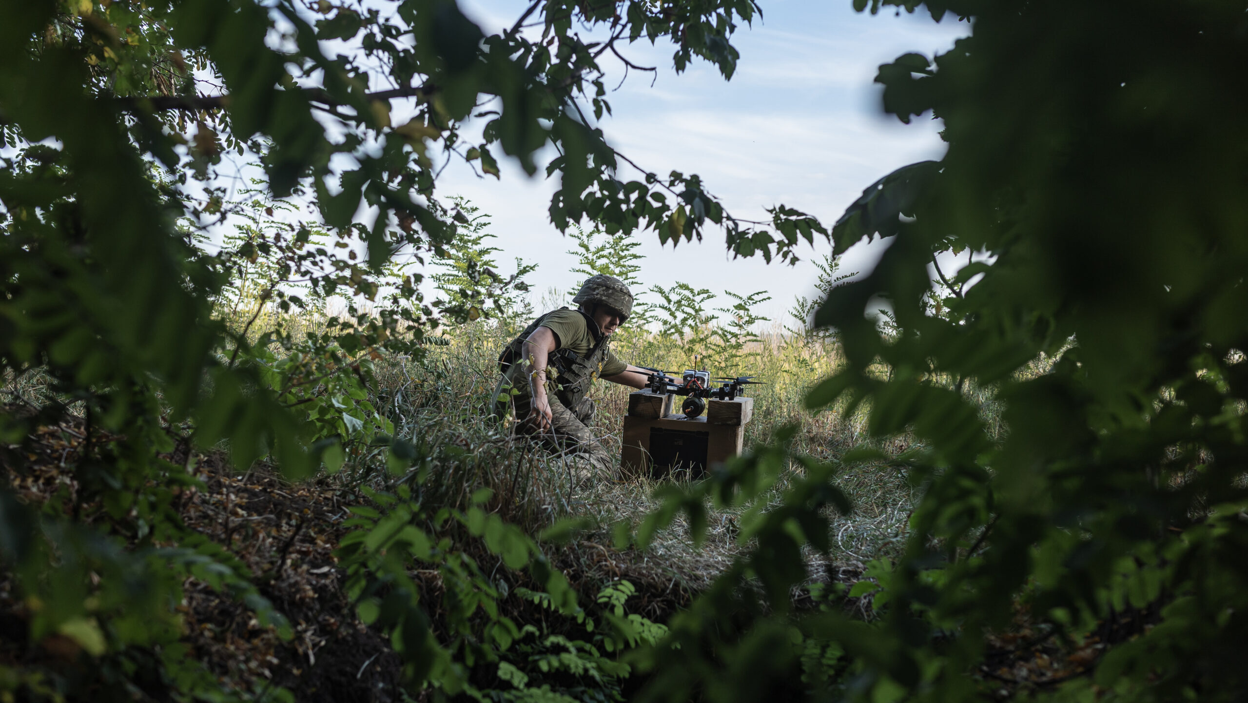 «Οικολόγοι του Ντονμπάς»: Η περιβαλλοντική ομάδα (!) των Ρώσων εξόντωσε άνδρες των AFU με ATAGM Javelins (βίντεο)