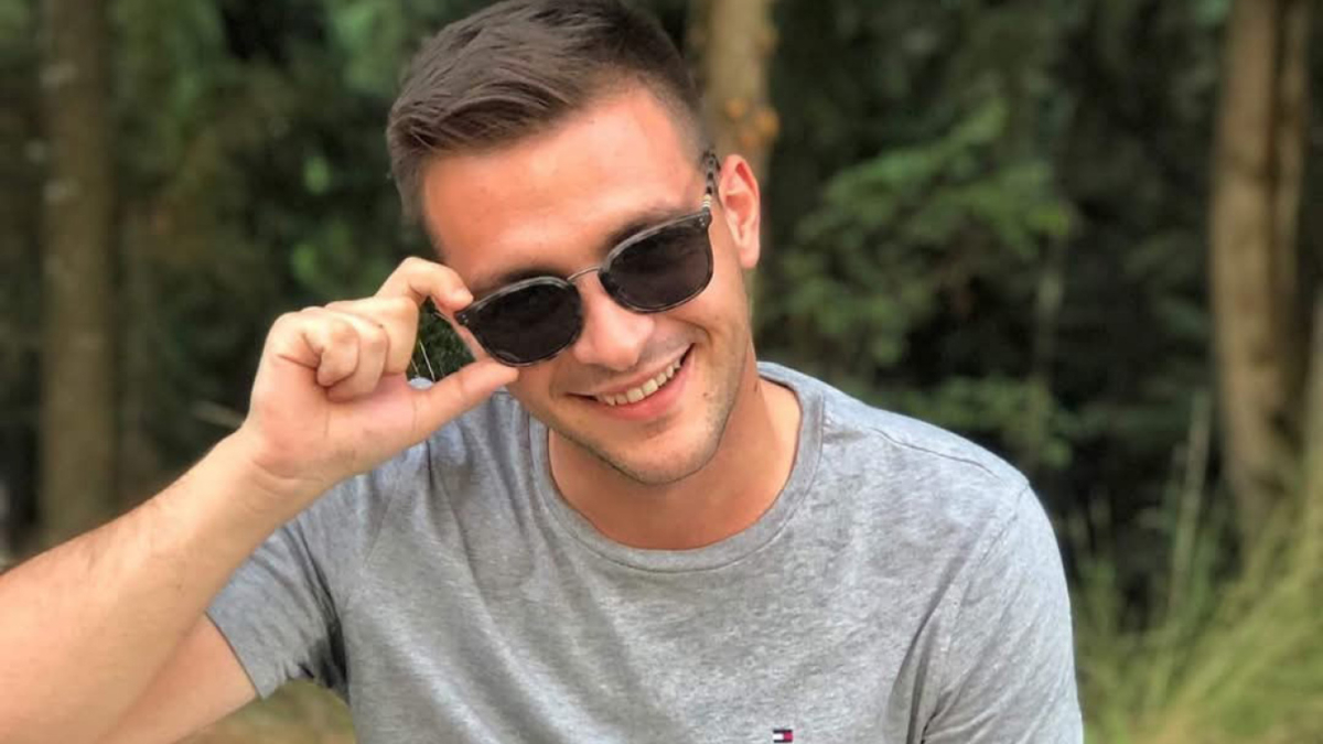 Ιερέας για 30χρονο που πνίγηκε στη Λευκάδα: «Περιμέναμε να τον παντρέψουμε και φτάσαμε να τον κηδέψουμε» (βίντεο)