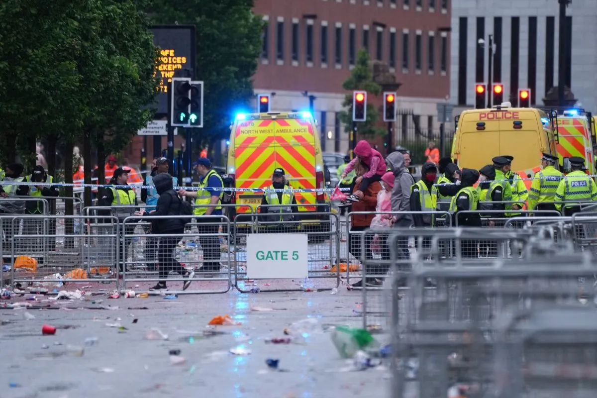 Δήμαρχος Λίβερπουλ: «Τέσσερις άνθρωποι είναι πολύ σοβαρά στο νοσοκομείο»