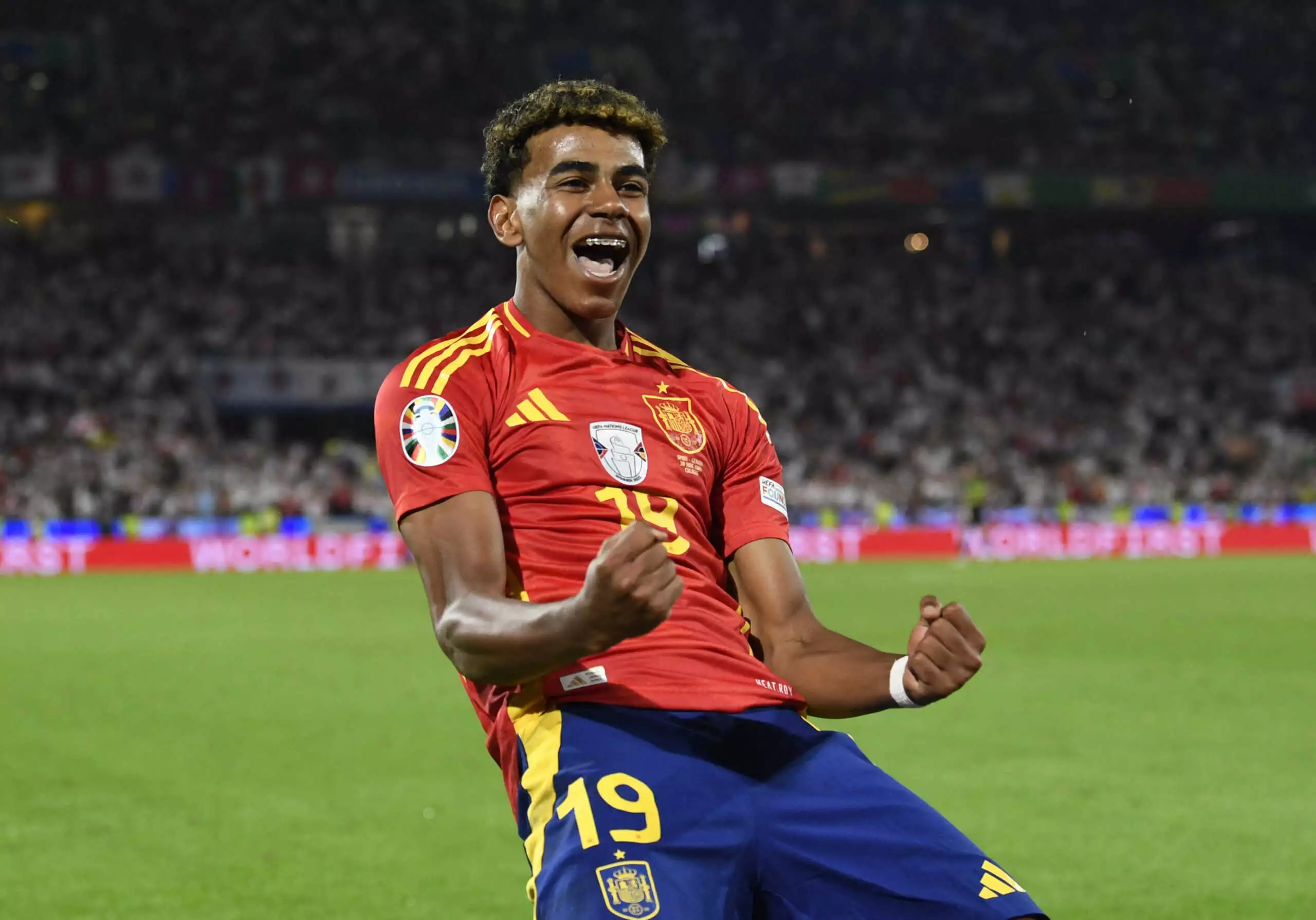 Λαμίν Γιαμάλ: Αυτά είναι τα χρήματα που θα πάρει ο 18χρονος Ισπανός από το νέο του συμβόλαιο στην Μπαρτσελόνα