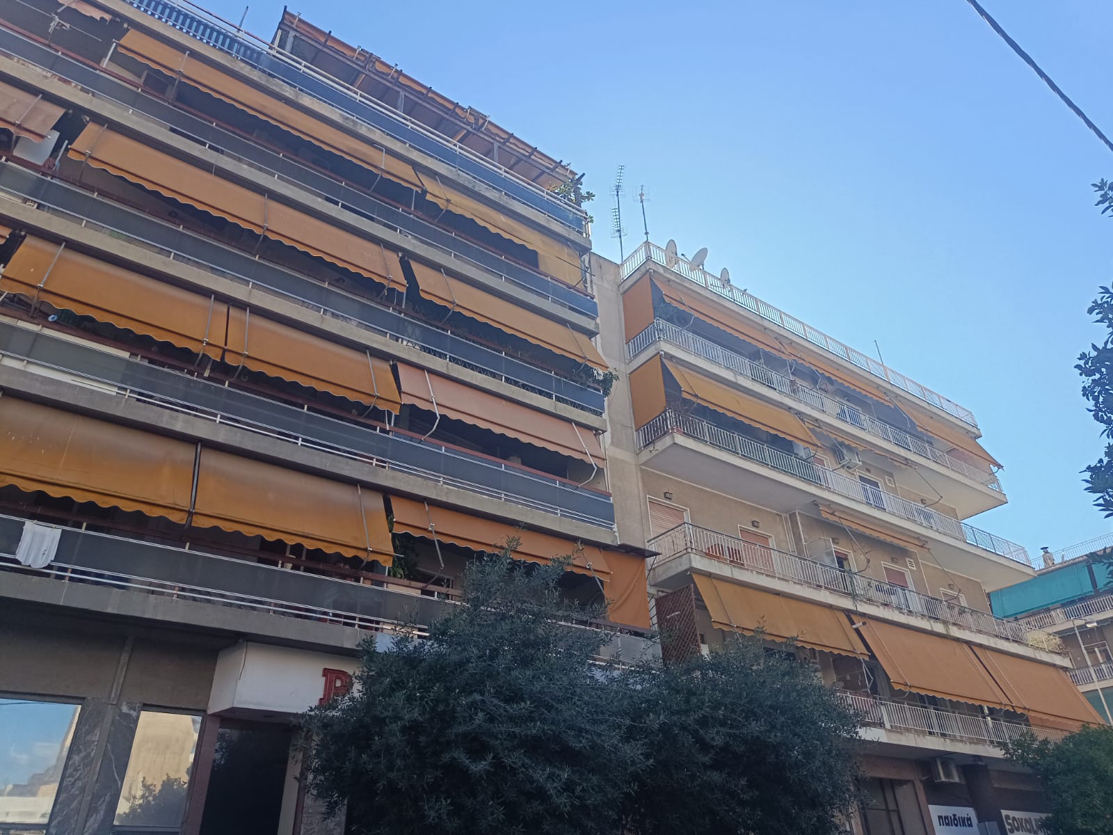 Καλλιθέα – Παππούς 7χρονης: «Ούρλιαζε η κόρη μου – Το παιδί ήταν σφαγμένο»