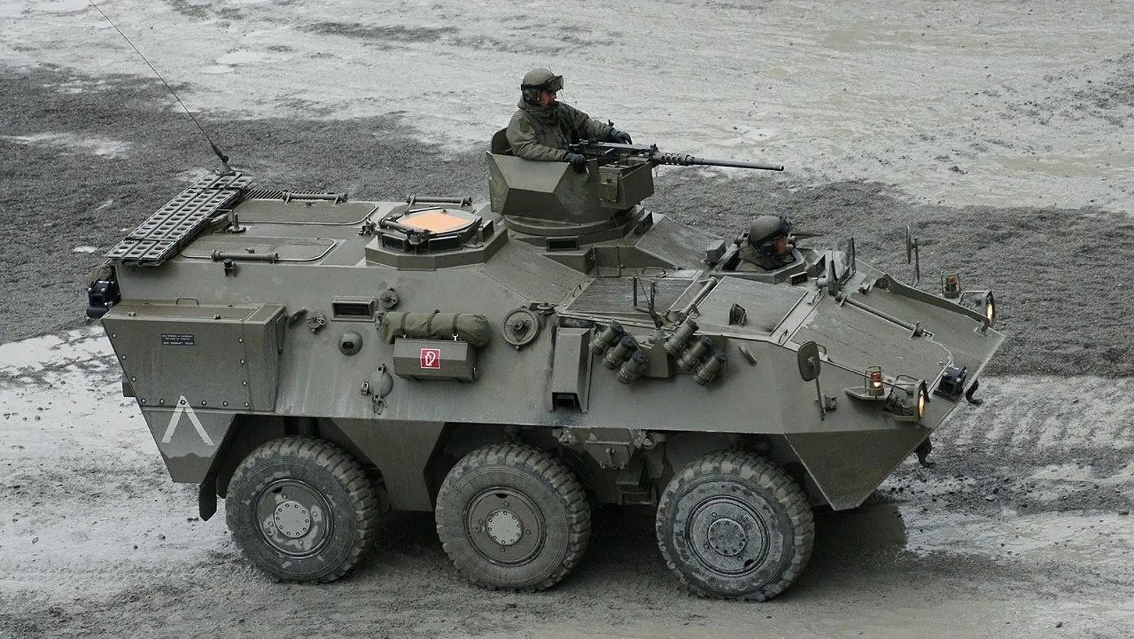 Σωρεία στρατιωτικών οχημάτων των Ουκρανών στη Κονσταντινόβκα εξουδετερώθηκε – Δεν έμεινε κανείς ζωντανός (βίντεο)