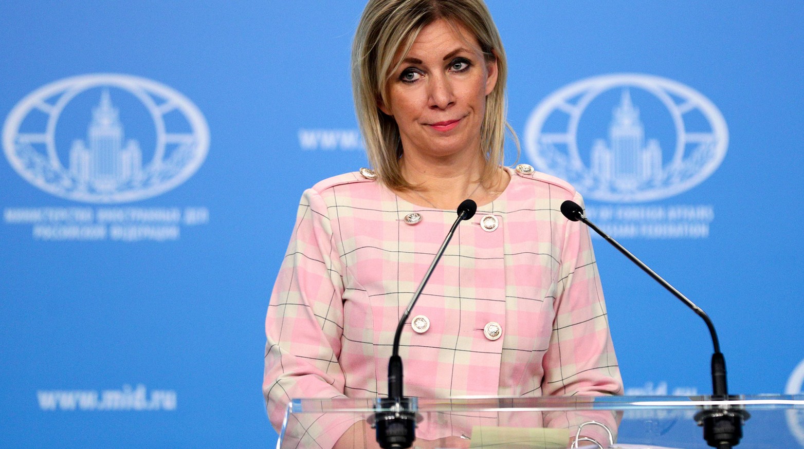 «Απασφάλισε» η Μ.Ζαχάροβα κατά του Φ.Μερτς: «Κάνει δηλώσεις μεγαλύτερες από το μπόι του»