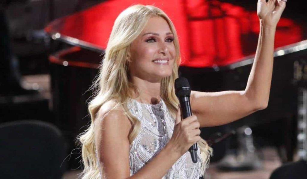 Νατάσα Θεοδωρίδου: «Θέλω να με βλέπει ο κόσμος και να έχει ωραία εικόνα για εμένα»