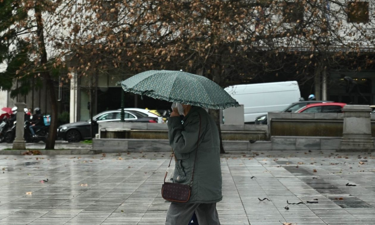 Ο καιρός σήμερα: Πτώση της θερμοκρασίας και τοπικές βροχές – Η πρόγνωση της ΕΜΥ