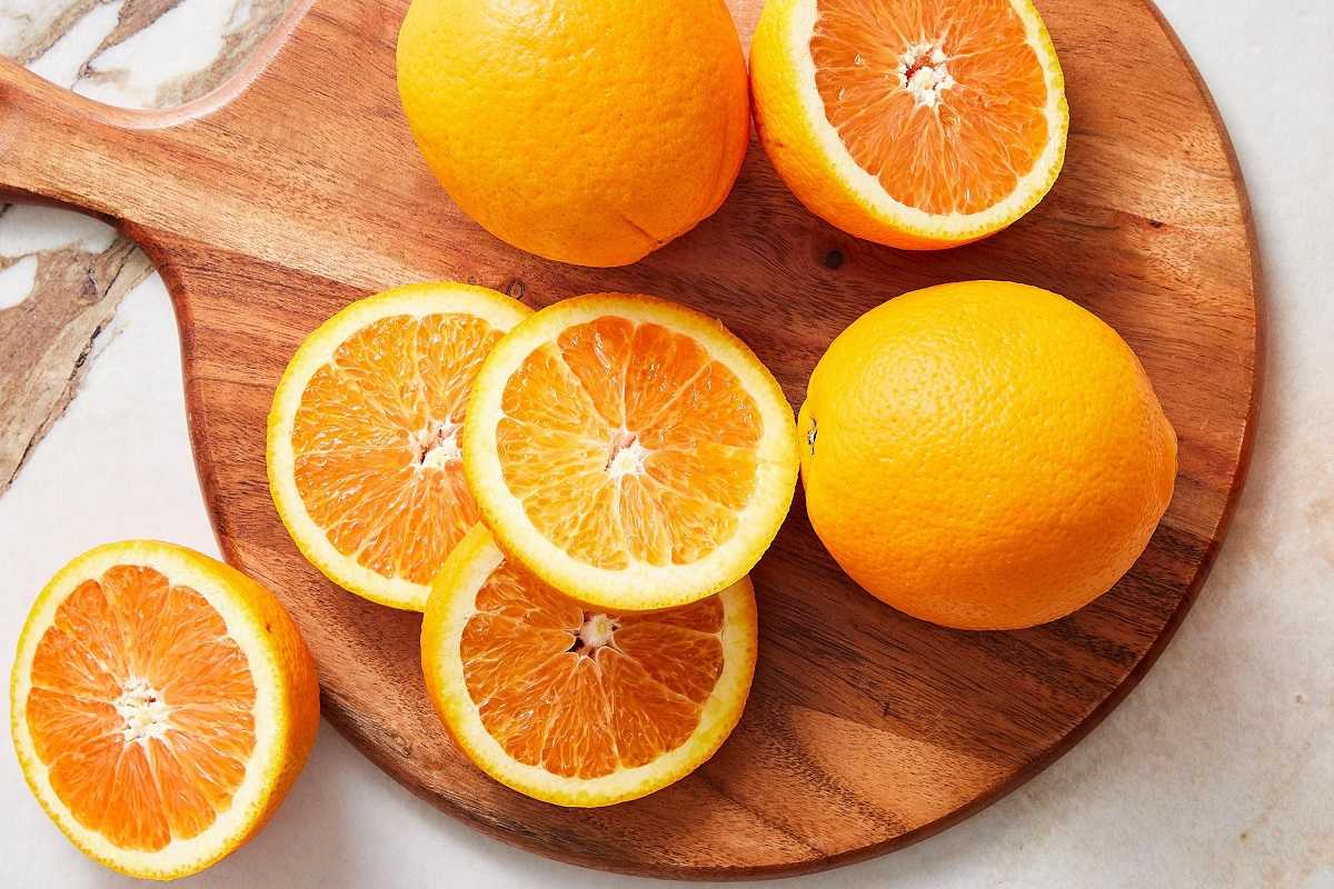 Δείτε πόσες θερμίδες έχουν τα πορτοκάλια – Τα οφέλη τους για την υγεία