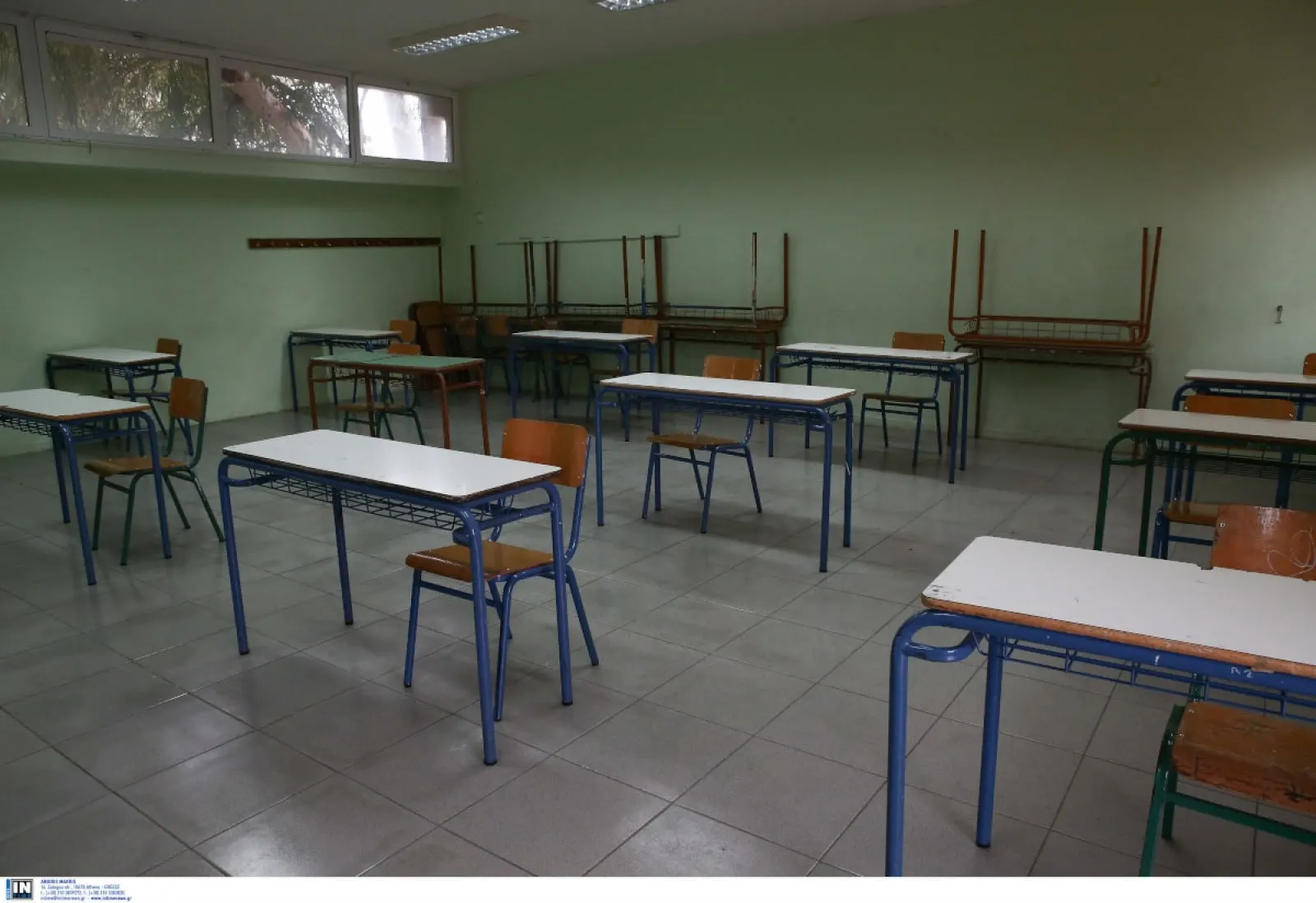 Μύκονος: Μαθητής λυκείου καταγγέλλει ότι δέχθηκε επίθεση από καθηγητή – «Με κόλλησε στον τοίχο και με έβριζε»