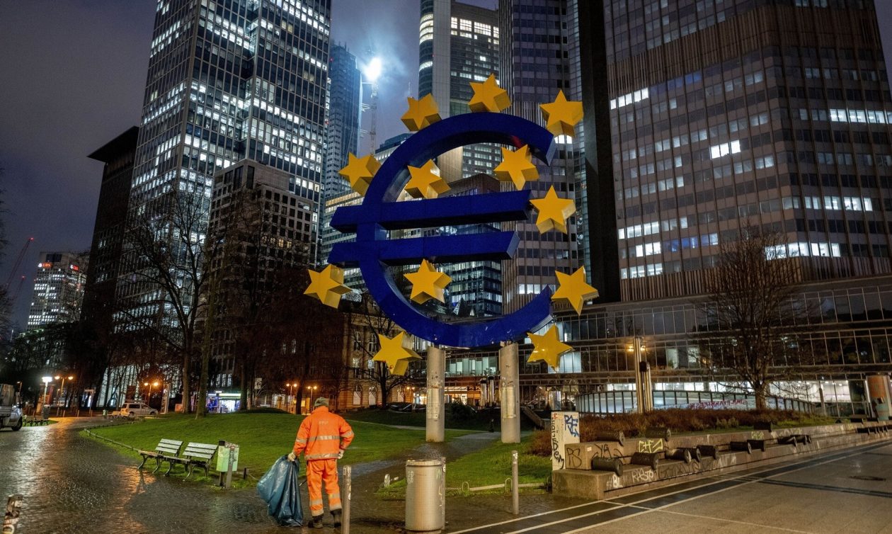 Συνεδριάζει την Πέμπτη η ΕΚΤ: Πιθανή νέα μείωση των επιτοκίων