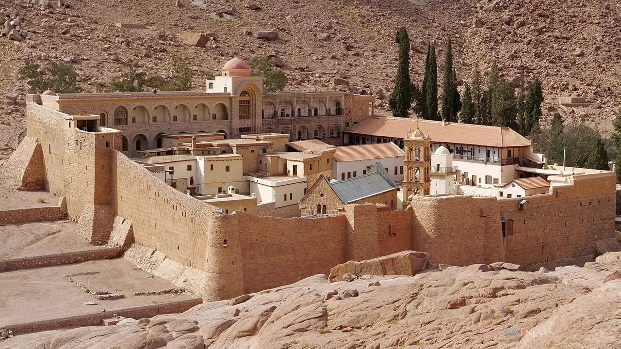 Καθεστώς «Αγίας Σοφίας» στη Μονή Σινά θέλει να επιβάλει το Κάιρο – Πρόβλημα η Αδελφότητα της Μονής για Κ.Μητσοτάκη