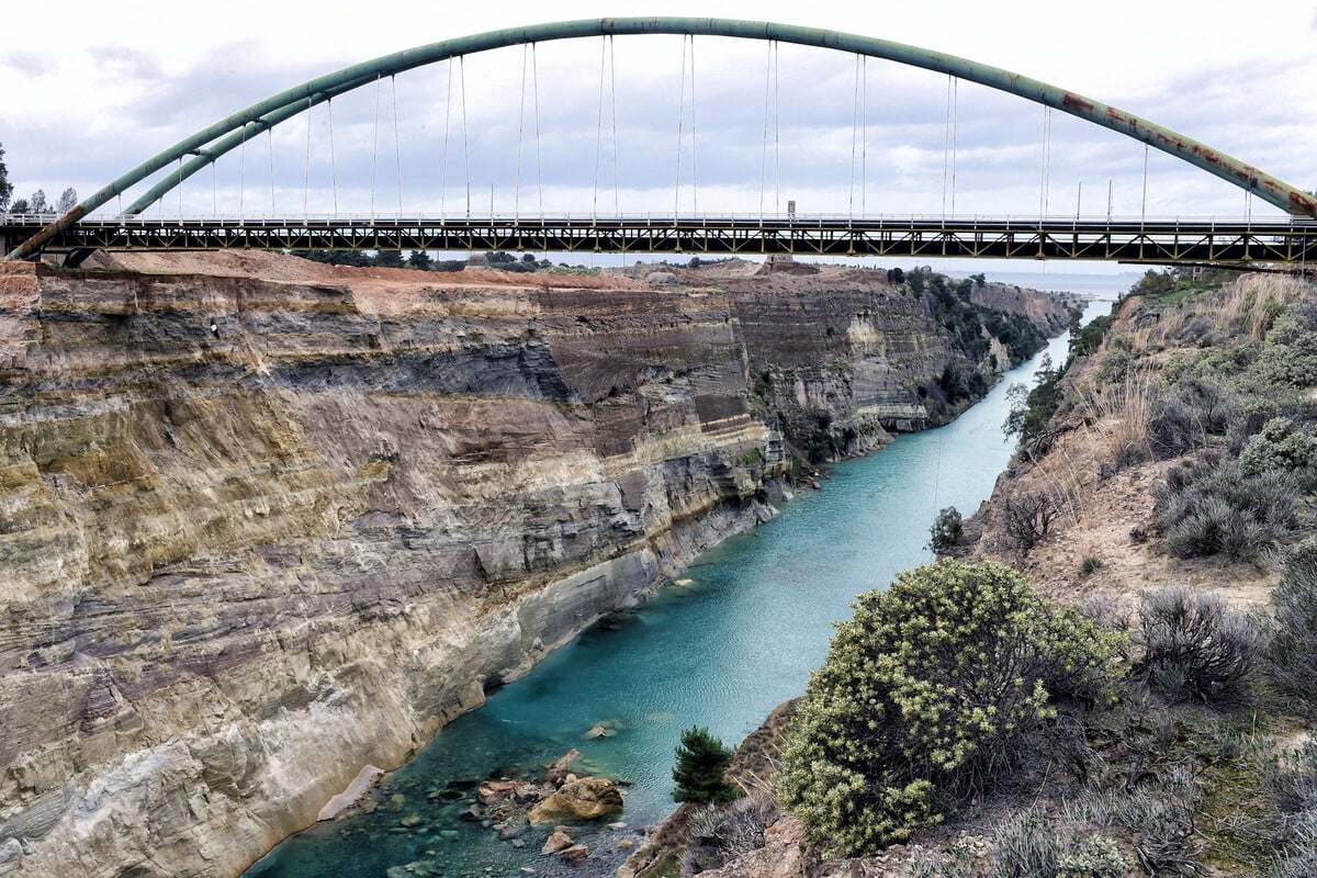 Γάλλος τουρίστας εντοπίστηκε νεκρός σε ιστιοπλοϊκό στη Διώρυγα της Κορίνθου