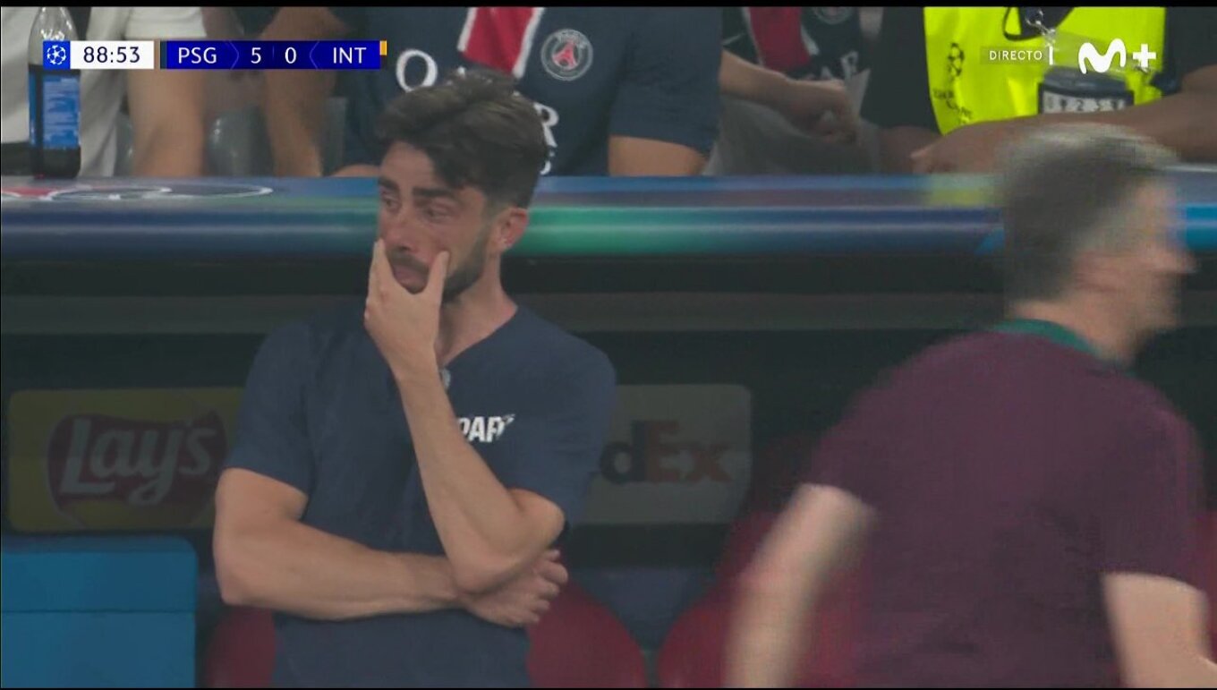 Ραφέλ Πολ: Η ιστορία του βοηθού του Λ.Ενρίκε που ξέσπασε σε κλάματα – Η γυναίκα του έχει «φύγει» από καρκίνο (vid)