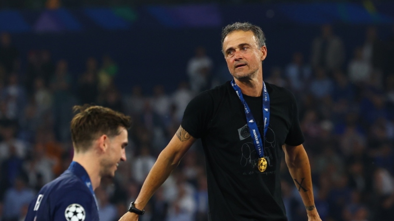 Ποιο ήταν το μήνυμα που έγραφε η μπλούζα του Λουίς Ενρίκε μετά την κατάκτηση του Champions League (φωτο)