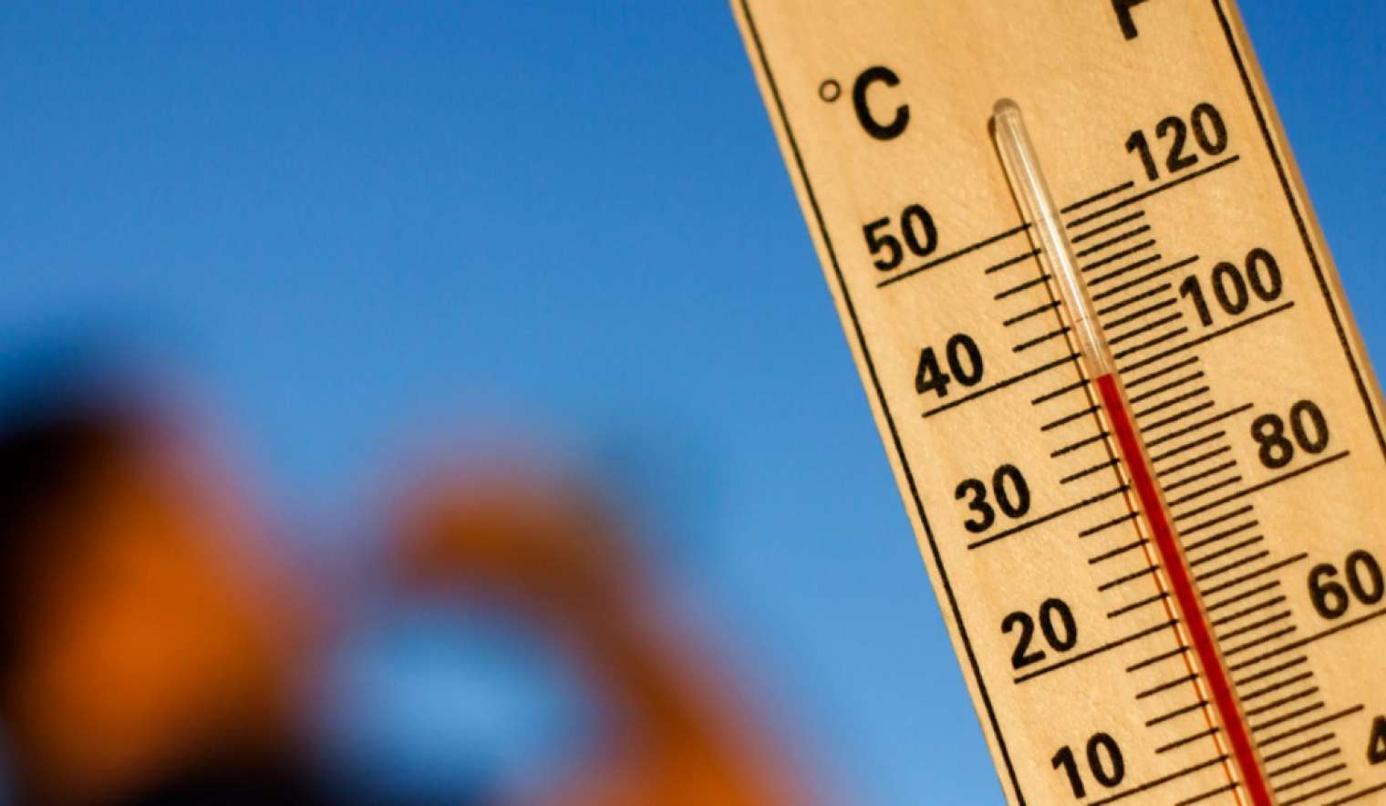 Γ.Τσατραφύλλιας: «Έρχεται “θερμικός θόλος”» – Πότε η θερμοκρασία θα «αγγίξει» τους 39 βαθμούς Κελσίου