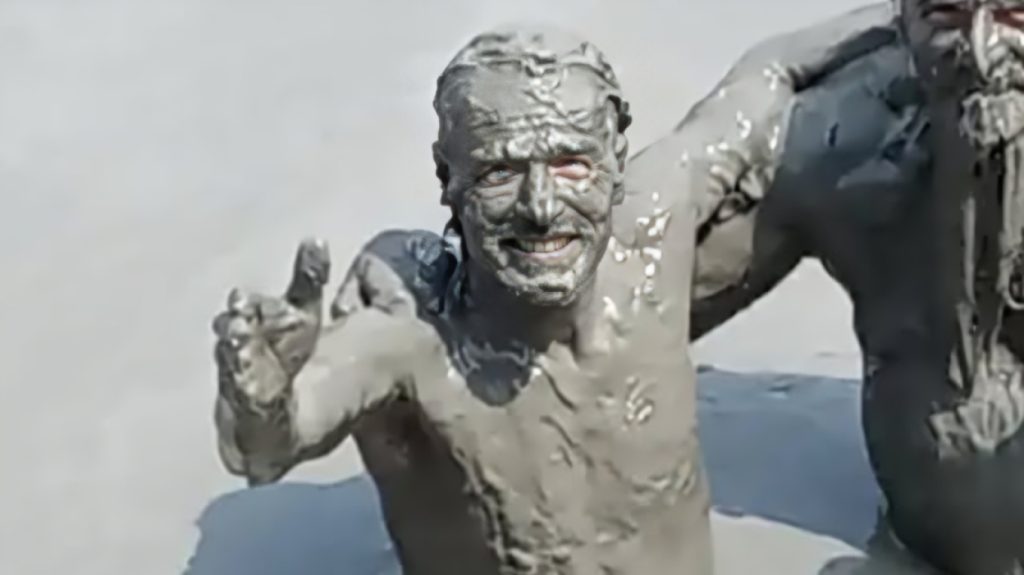 Θανάσης Ευθυμιάδης: Οι συμβουλές του ηθοποιού από τα ιαματικά λουτρά για τα παιδιά που δίνουν Πανελλαδικές (φωτο)