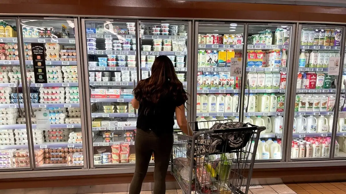 Ο πληθωρισμός στο «κόκκινο» από τις συνεχείς ανατιμήσεις – Τώρα αναγνωρίζουν ότι δεν είναι εισαγόμενος