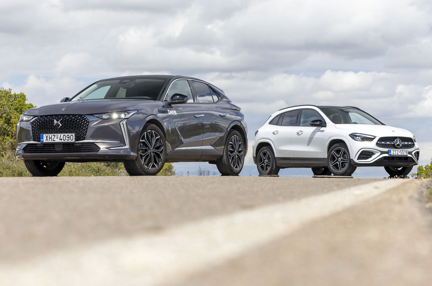 Συγρίνουμε τα νέα DS 4 E-Tense και Mercedes-Benz GLA 250 e