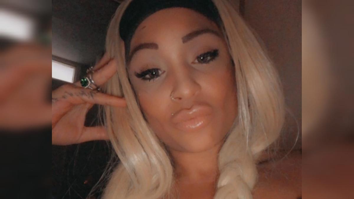 C.Wilson: Aυτό είναι το μοντέλο του Only Fans που συνελήφθη στη Βαρκελώνη με βαλίτσες γεμάτες κάνναβη