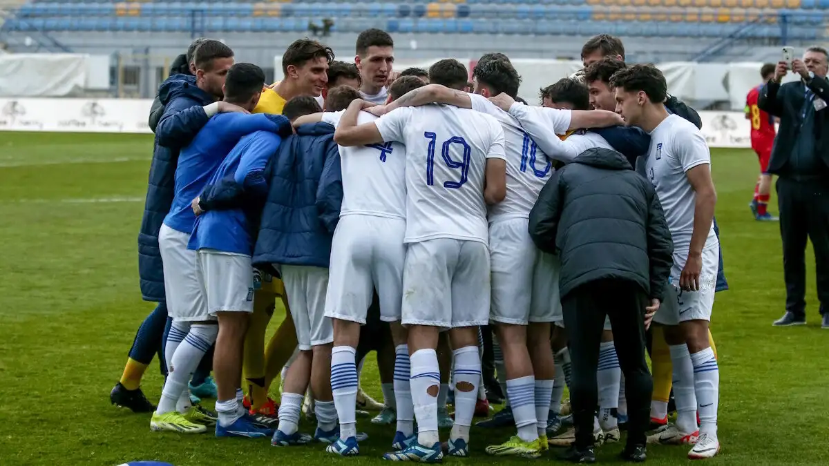Σερβία – Ελλάδα 2-3: Με «ζωγραφιά» του Παπακανέλλου στο 90+4 η Εθνική «σφράγισε» τη νίκη – Δείτε βίντεο