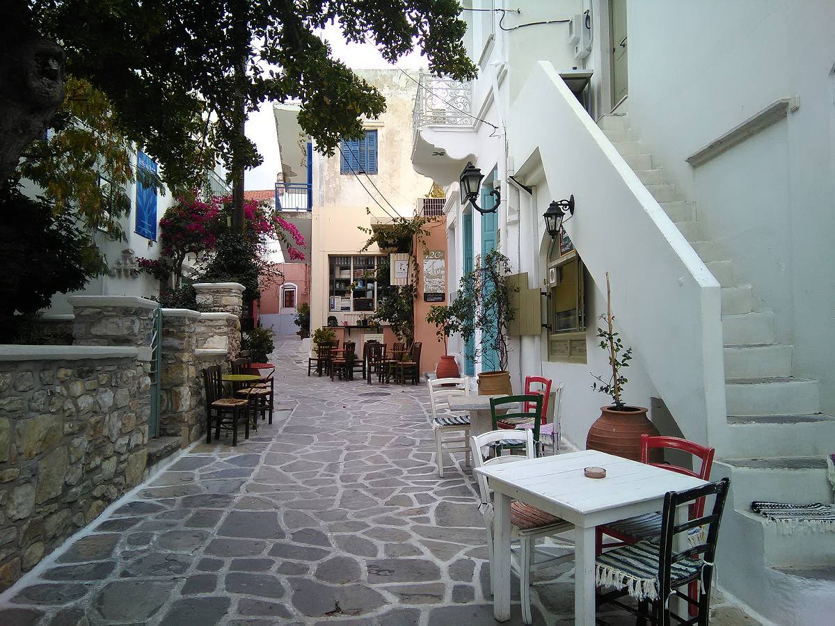 Χαλκί: Το γραφικό χωριό στη Νάξο που πρέπει να επισκεφθείς φέτος το καλοκαίρι (φώτο)