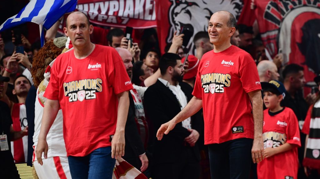 Έτσι πανηγύρισαν οι αδερφοί Αγγελόπουλοι την κατάκτηση του πρωταθλήματος – Δείτε βίντεο