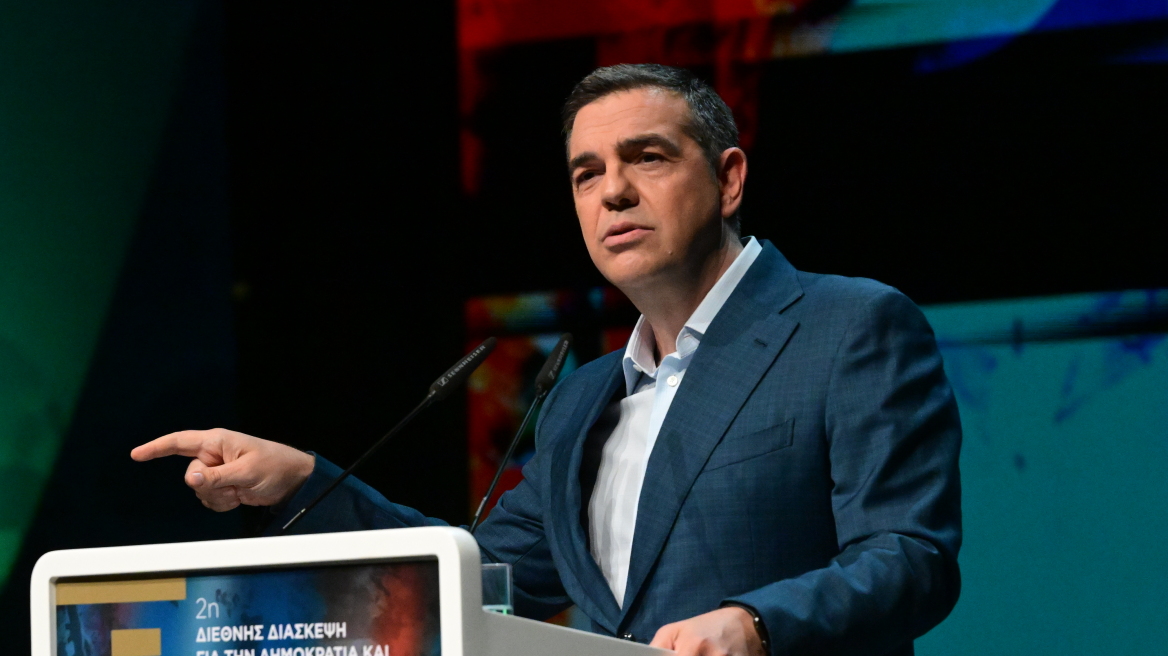 Αλέξης Τσίπρας: «Αναγκαίος ο νέος πατριωτισμός – Ο Μητσοτάκης δεν μπορεί να τον πρεσβεύσει»
