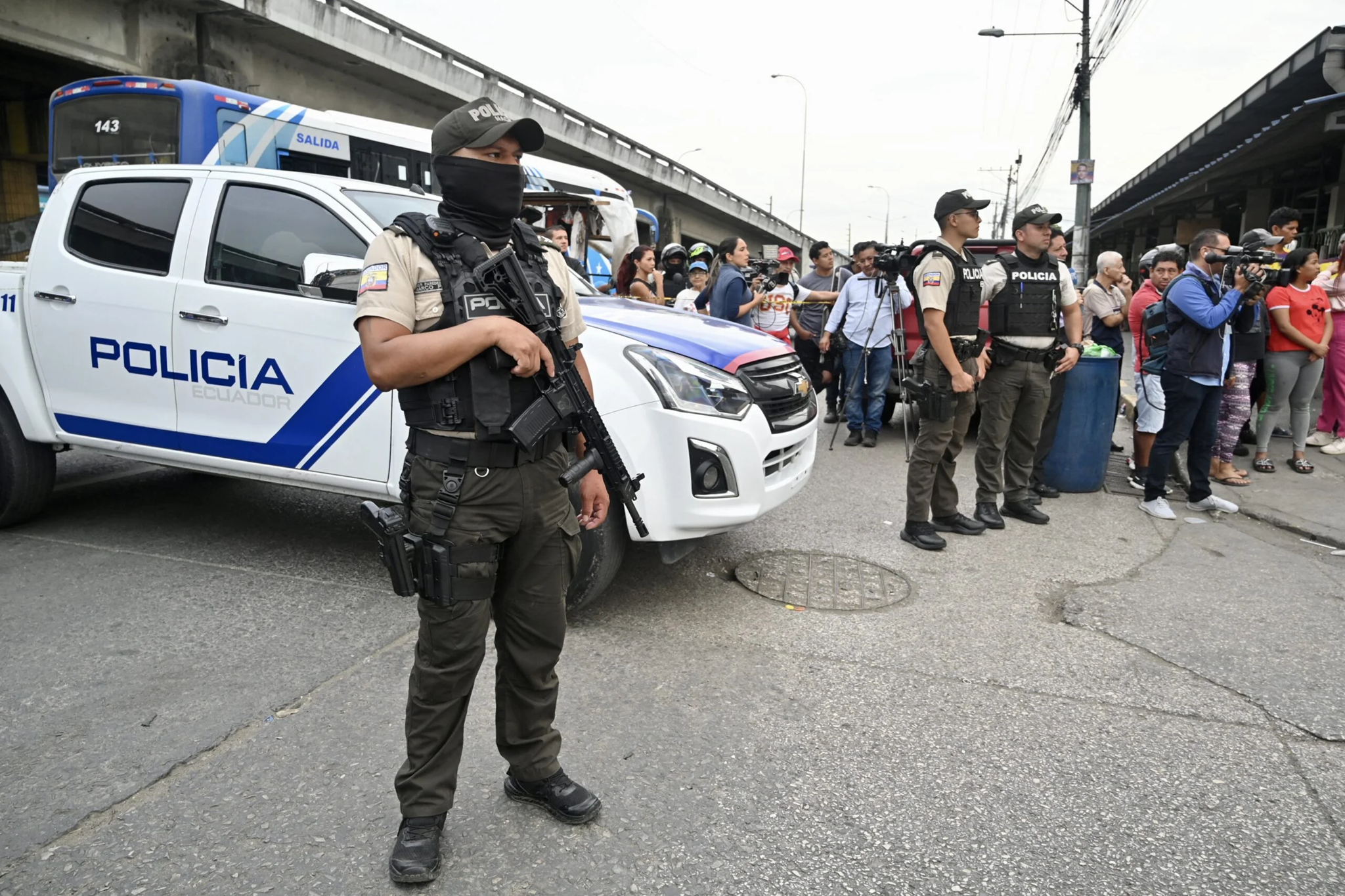 Ισημερινός: Τουλάχιστον οκτώ νεκροί από δύο επιθέσεις ενόπλων στη Γουαγιακίλ