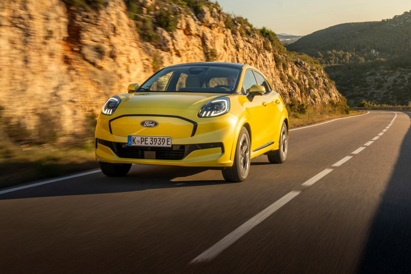 Ford Puma Gen-E: Διαθέσιμο σε πιο προσιτή τιμή και με πλήρη εξοπλισμό