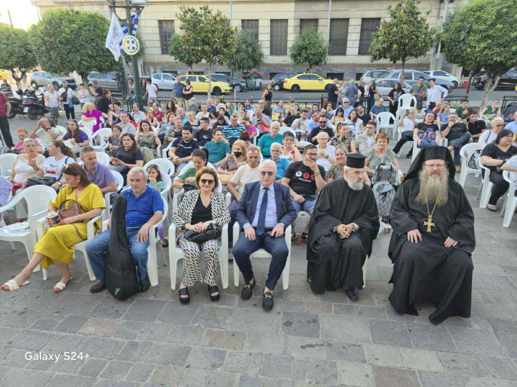 Ο ερευνητής Γιώργος Τσούκαλης βραβεύτηκε από την Ιερά Μητρόπολη Πειραιά
