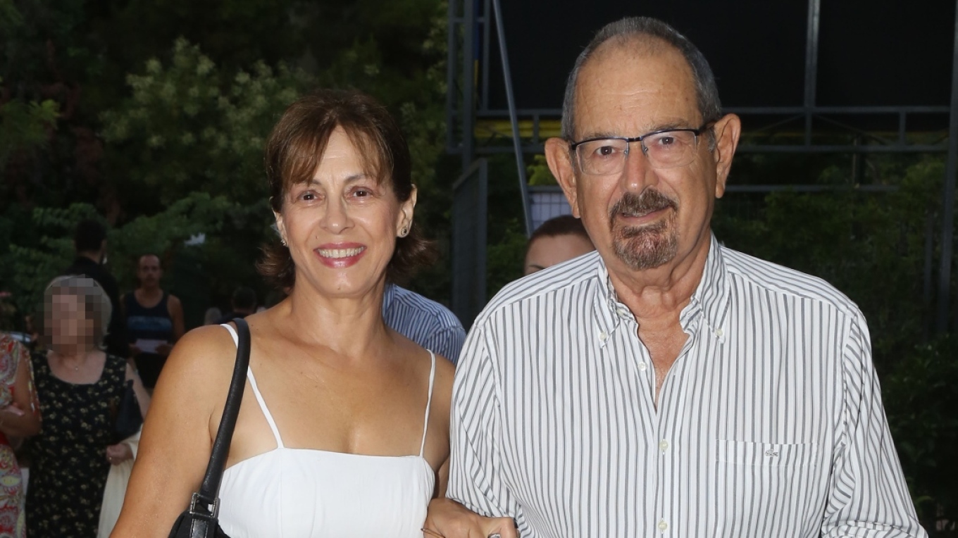 Έφη Πίκουλα για τον Τάκη Βουγιουκλάκη: «Είχαμε 20 χρόνια διαφορά ηλικίας – Του αφιερώθηκα, γιατί τον αγάπησα πολύ»