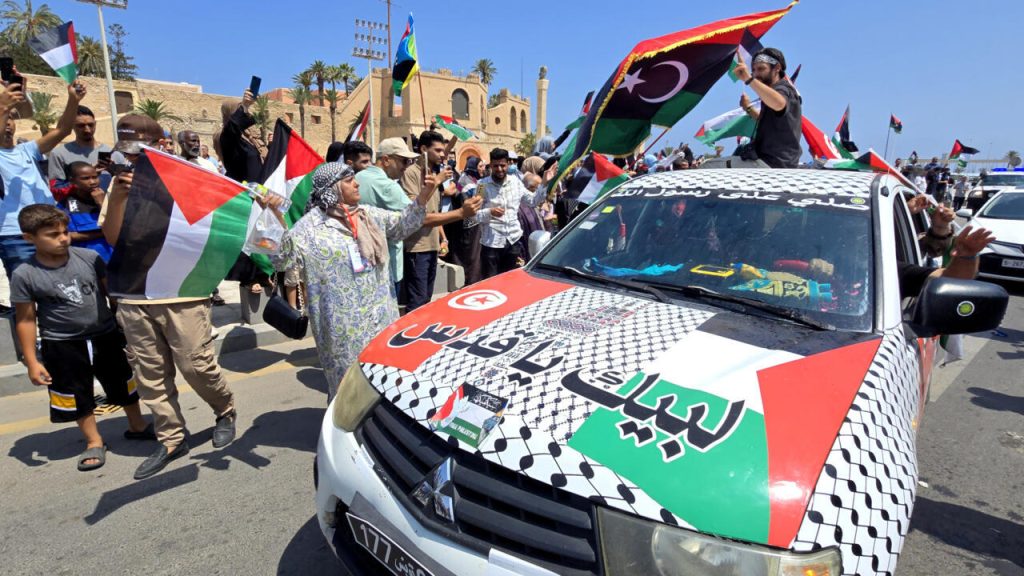 Ισραήλ προς την Αίγυπτο: «Για το καλό όλων σταματήστε το καραβάνι Σουμούντ με Τυνήσιους που κατευθύνονται στη Γάζα»