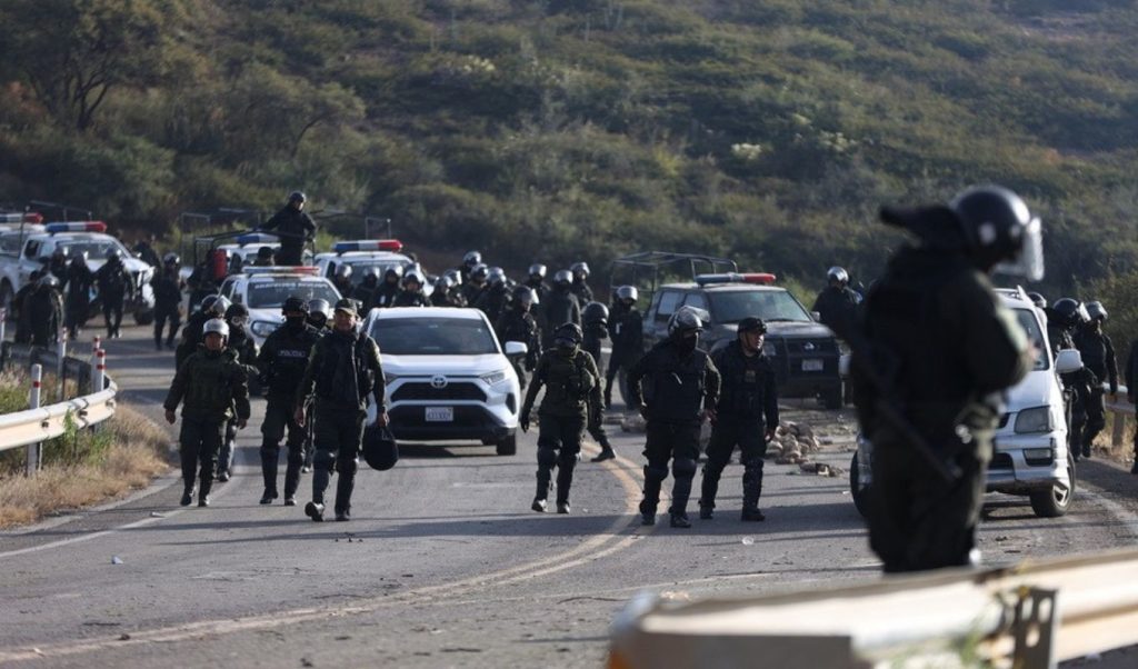 Βολιβία: Αιματηρές συγκρούσεις μεταξύ δυνάμεων της αστυνομίας και υποστηρικτών του Ε.Μοράλες – Δύο νεκροί
