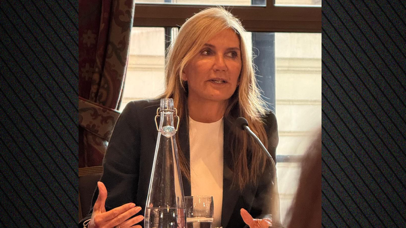 Μαρέβα Γκραμπόφσκι-Μητσοτάκη από Λονδίνο: «Τα Γλυπτά του Παρθενώνα ανήκουν στο μνημείο»